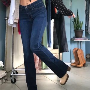 Levi’s Mid Rise Boot Cut